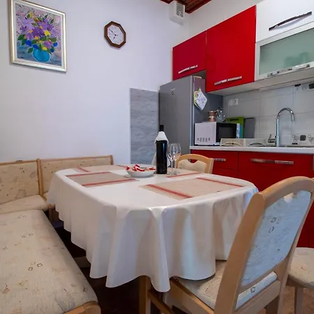 Ivan Apartment